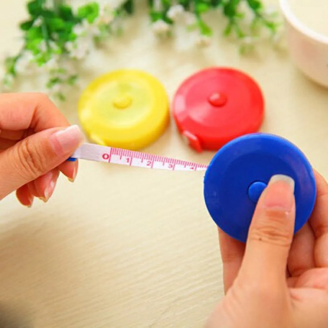 Mini portable tape measure 150cm retractable metric belt color ruler cm cm child height ruler household measuring tool
Mini portable tape measure 150cm retractable metric belt color ruler cm cm child height ruler household measuring tool