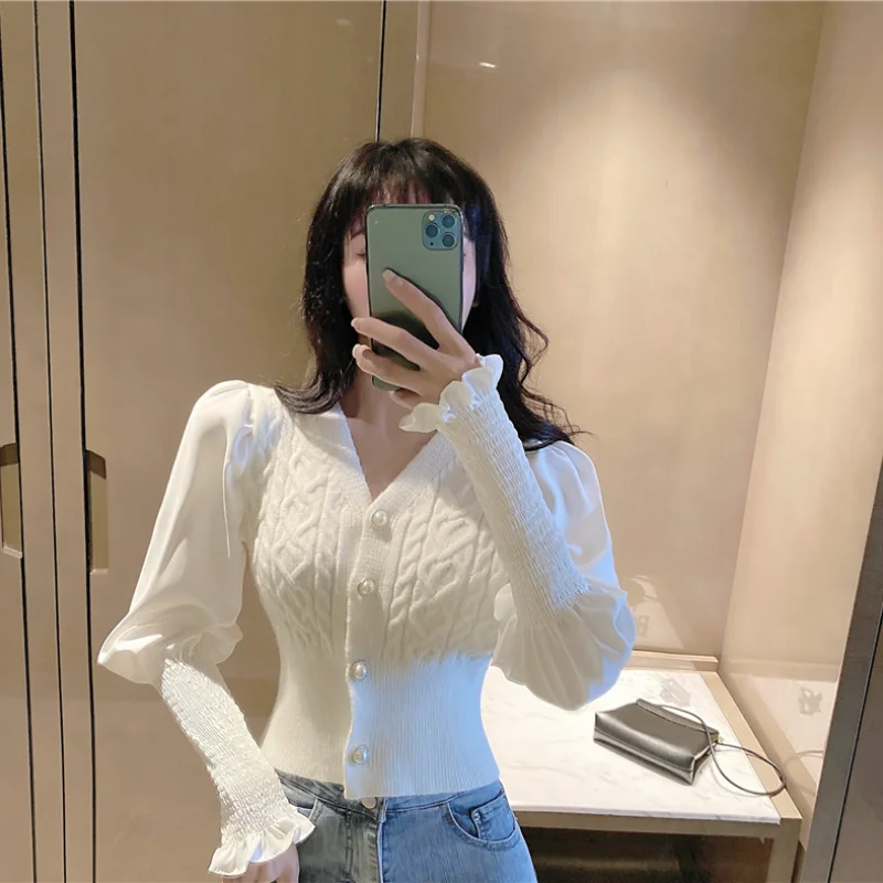 V-neck Cardigan Crop Top Spring Fall 2021 Women Clothing Jumpers New Slim White Sweaters Knitted Black Tops Korean Style
V-neck Cardigan Crop Top Spring Fall 2021 Women Clothing Jumpers New Slim White Sweaters Knitted Black Tops Korean Style
