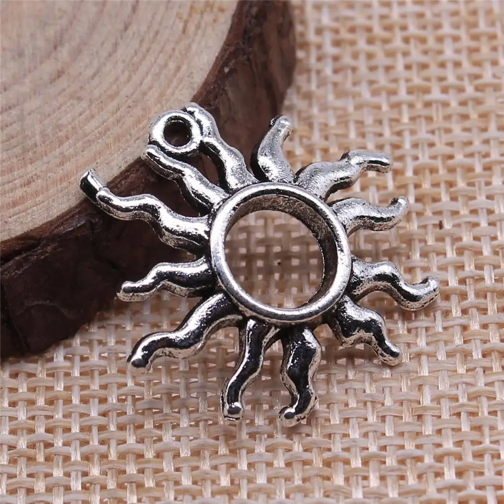 Jewelery Pendants Making Charms For Jewelry 10pcs Sun Charms 25x24mm Antique Silver Plated
Jewelery Pendants Making Charms For Jewelry 10pcs Sun Charms 25x24mm Antique Silver Plated