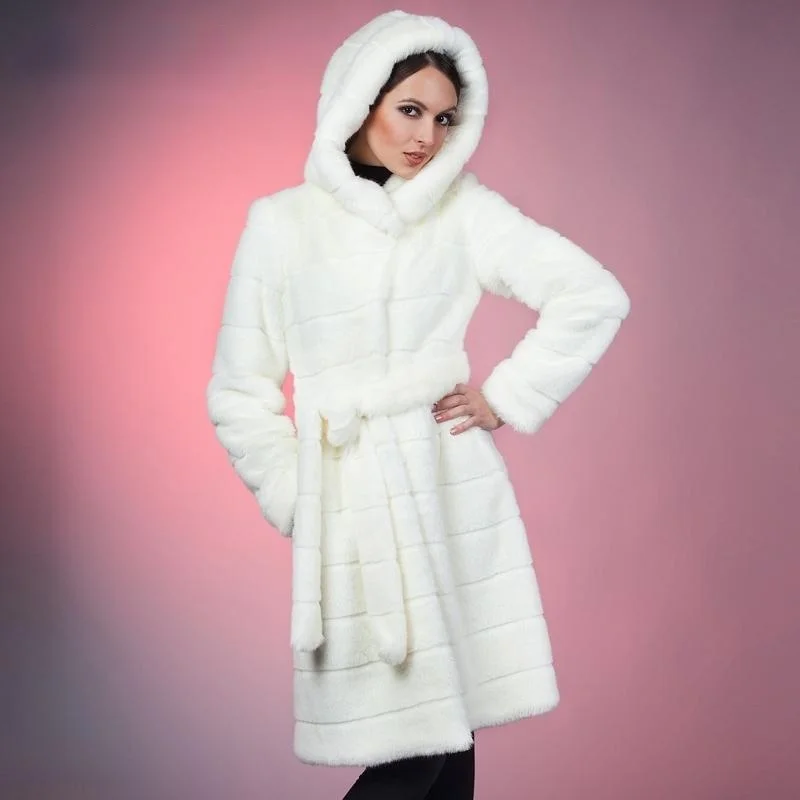 Winter Warm Artificial Decent Faux Mink Fur Coat with Hood White Luxury Fake Fur Coats Plus Size Women Cloth Fur Coat
Winter Warm Artificial Decent Faux Mink Fur Coat with Hood White Luxury Fake Fur Coats Plus Size Women Cloth Fur Coat
