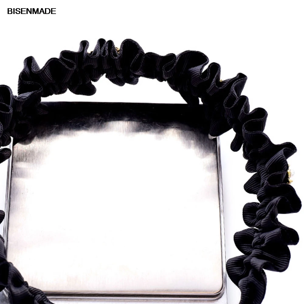Vintage Bezel Women Fold Hairband Fabric Headbands Top Headwear Rhinestone Pearl Hair Accessories Girls Headdress Fashion 2020
Vintage Bezel Women Fold Hairband Fabric Headbands Top Headwear Rhinestone Pearl Hair Accessories Girls Headdress Fashion 2020