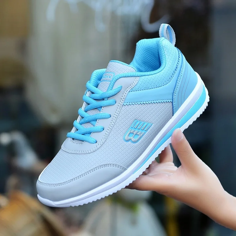 New Women Breathable PU Leather Sneakers Running Flat Shoes Sport Shoes Breathable Casual Shoes Women Chaussure Femme Sapatos
New Women Breathable PU Leather Sneakers Running Flat Shoes Sport Shoes Breathable Casual Shoes Women Chaussure Femme Sapatos