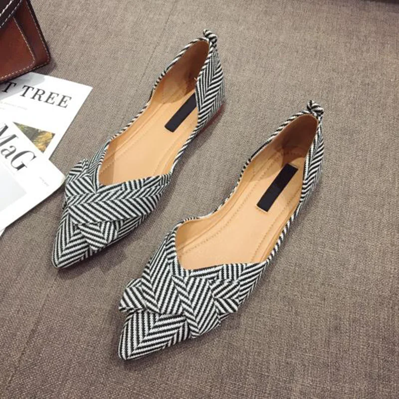 Spring Summer Women Boat Shoes Pointed toe Casual Slip-on Flats Shoes Elegant Ladies Footwear
Spring Summer Women Boat Shoes Pointed toe Casual Slip-on Flats Shoes Elegant Ladies Footwear