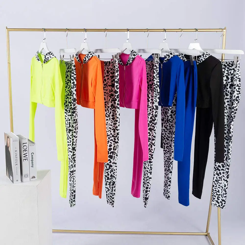 2 Piece Outfits Womens Jogger Suits Cropped Jacket Long Pants Zipper Hoodies Gym Work Outfits Sets
2 Piece Outfits Womens Jogger Suits Cropped Jacket Long Pants Zipper Hoodies Gym Work Outfits Sets