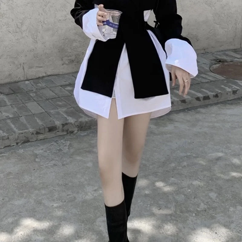 Women's design sense of suit coat small group autumn slim fit short waist net red Korean long sleeve temperament suit top
Women's design sense of suit coat small group autumn slim fit short waist net red Korean long sleeve temperament suit top