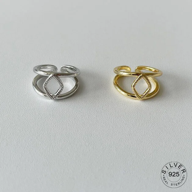 925 Sterling Silver Rings Fashion Hip Hop Vintage Couples Simple Twist Hollow Geometric Birthday Party Jewelry Wholesale
925 Sterling Silver Rings Fashion Hip Hop Vintage Couples Simple Twist Hollow Geometric Birthday Party Jewelry Wholesale