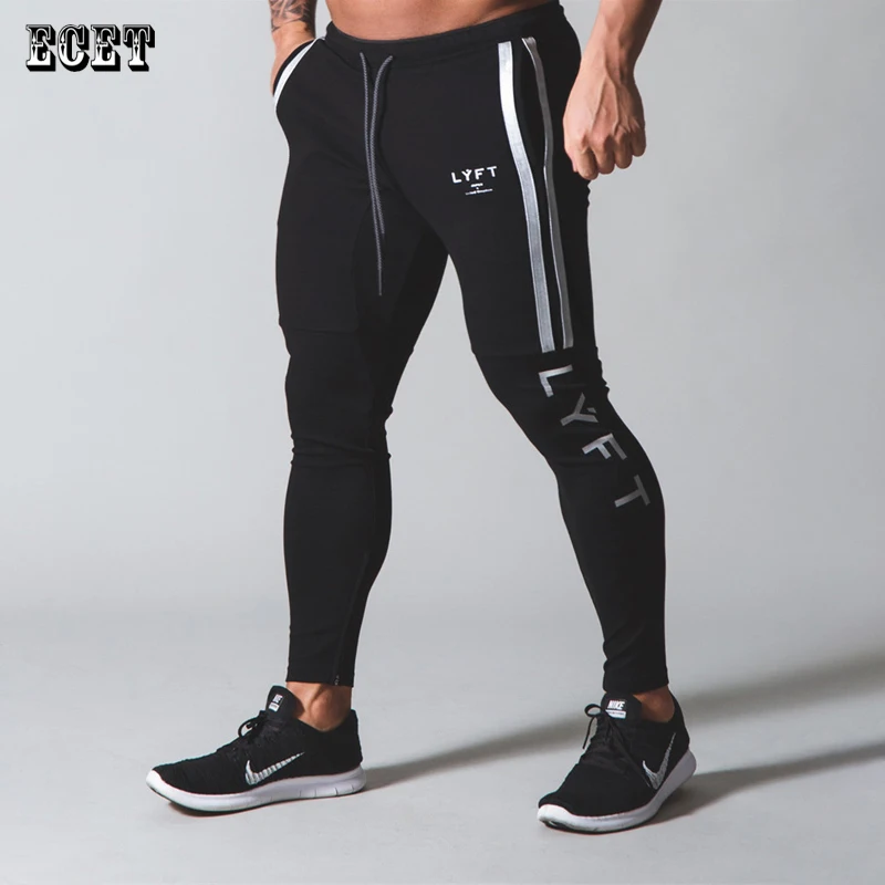 New men's spring and autumn sports men's casual pants cotton men's trousers mid-waist fitness sports pants
New men's spring and autumn sports men's casual pants cotton men's trousers mid-waist fitness sports pants