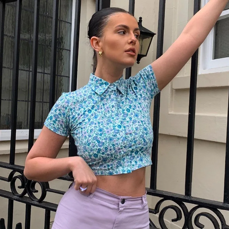 SEASONS Summer Floral Print Vintage Crop Top Women Flower Short Sleeve T Shirt Ladies Turn Down Collar Button Tshirt ASTS83396
SEASONS Summer Floral Print Vintage Crop Top Women Flower Short Sleeve T Shirt Ladies Turn Down Collar Button Tshirt ASTS83396
