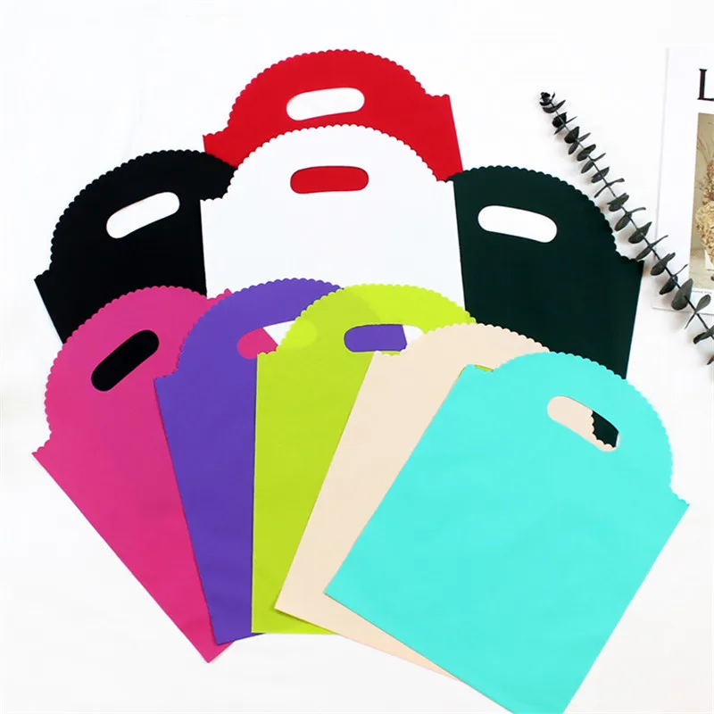 50 шт./лот ярких цветов полиэтиленовый пакет с ручкой для покупок мешки для ювелирных изделий, подарочные пакеты вечерние подарочной упаковк...
50 шт./лот ярких цветов полиэтиленовый пакет с ручкой для покупок мешки для ювелирных изделий, подарочные пакеты вечерние подарочной упаковк...