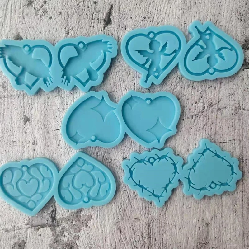 5 Pcs Epoxy Resin Mold Heart Earrings Pendant Silicone Mould DIY Crafts Jewelry Casting Tools 
5 Pcs Epoxy Resin Mold Heart Earrings Pendant Silicone Mould DIY Crafts Jewelry Casting Tools