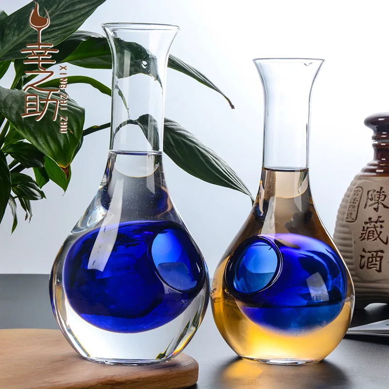 European Style Hip Flask Light Luxury Large Hip Flask Glass Classic Table Supplies Decantador De Vino Kitchen Supplies BK50JH
European Style Hip Flask Light Luxury Large Hip Flask Glass Classic Table Supplies Decantador De Vino Kitchen Supplies BK50JH