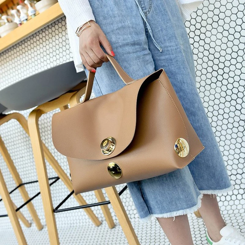 Boston Handbag Fashion Shoulder Bag Women Leather Large Capacity Women Fashion Big Tote Ladies Casual Versatile Shoulder Bags
Boston Handbag Fashion Shoulder Bag Women Leather Large Capacity Women Fashion Big Tote Ladies Casual Versatile Shoulder Bags