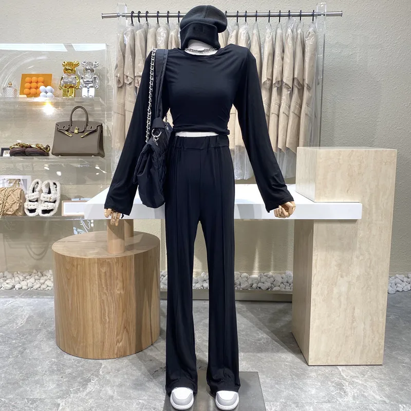 Niche Design 2021 Round Collar Slim Short T - Shirt + Show Thin Wide Leg Pants Suit 
Niche Design 2021 Round Collar Slim Short T - Shirt + Show Thin Wide Leg Pants Suit