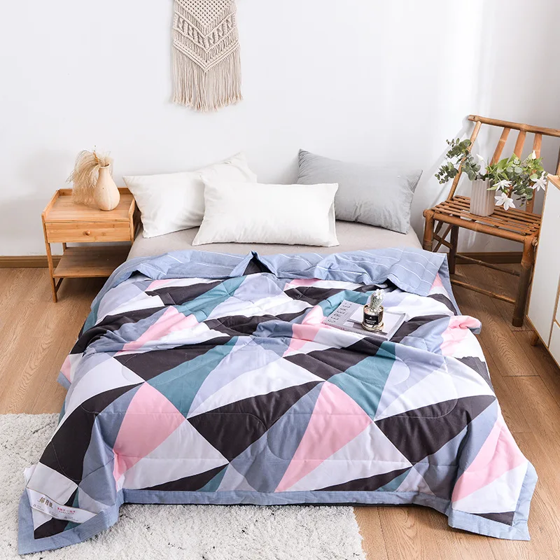 Summer Air-conditioning Quilt Soft Breathable Blanket Thin Modern Comforter Support Wash Bed Cover Black lattice Quilts No Sheet
Summer Air-conditioning Quilt Soft Breathable Blanket Thin Modern Comforter Support Wash Bed Cover Black lattice Quilts No Sheet