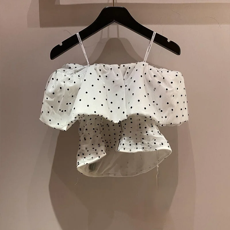 KUSAHIKI Sexy Slim Waist Blouse Women 2021 New Korean Dot Pleated Patchwork Shirts Fashion Strapless Sling Blouse Tops 6J219
KUSAHIKI Sexy Slim Waist Blouse Women 2021 New Korean Dot Pleated Patchwork Shirts Fashion Strapless Sling Blouse Tops 6J219
