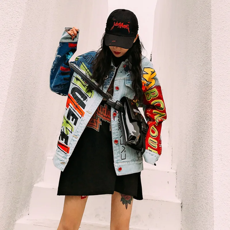 2021 New Hip Hop Fashion Printed Denim Jacket Women's Cotton Casual Street Wear Short Loose Denim Jacket Cartoon Printed Jacket
2021 New Hip Hop Fashion Printed Denim Jacket Women's Cotton Casual Street Wear Short Loose Denim Jacket Cartoon Printed Jacket