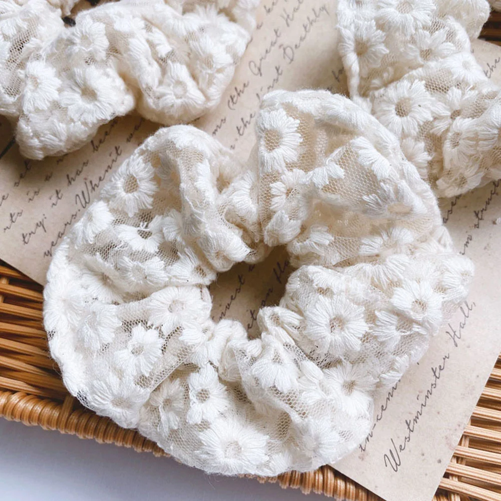 1pc meninas laço branco cabelo scrunchies flor bordado laços de cabelo simples do vintage anéis de cabelo rabo de cavalo chique
1pc meninas laço branco cabelo scrunchies flor bordado laços de cabelo simples do vintage anéis de cabelo rabo de cavalo chique