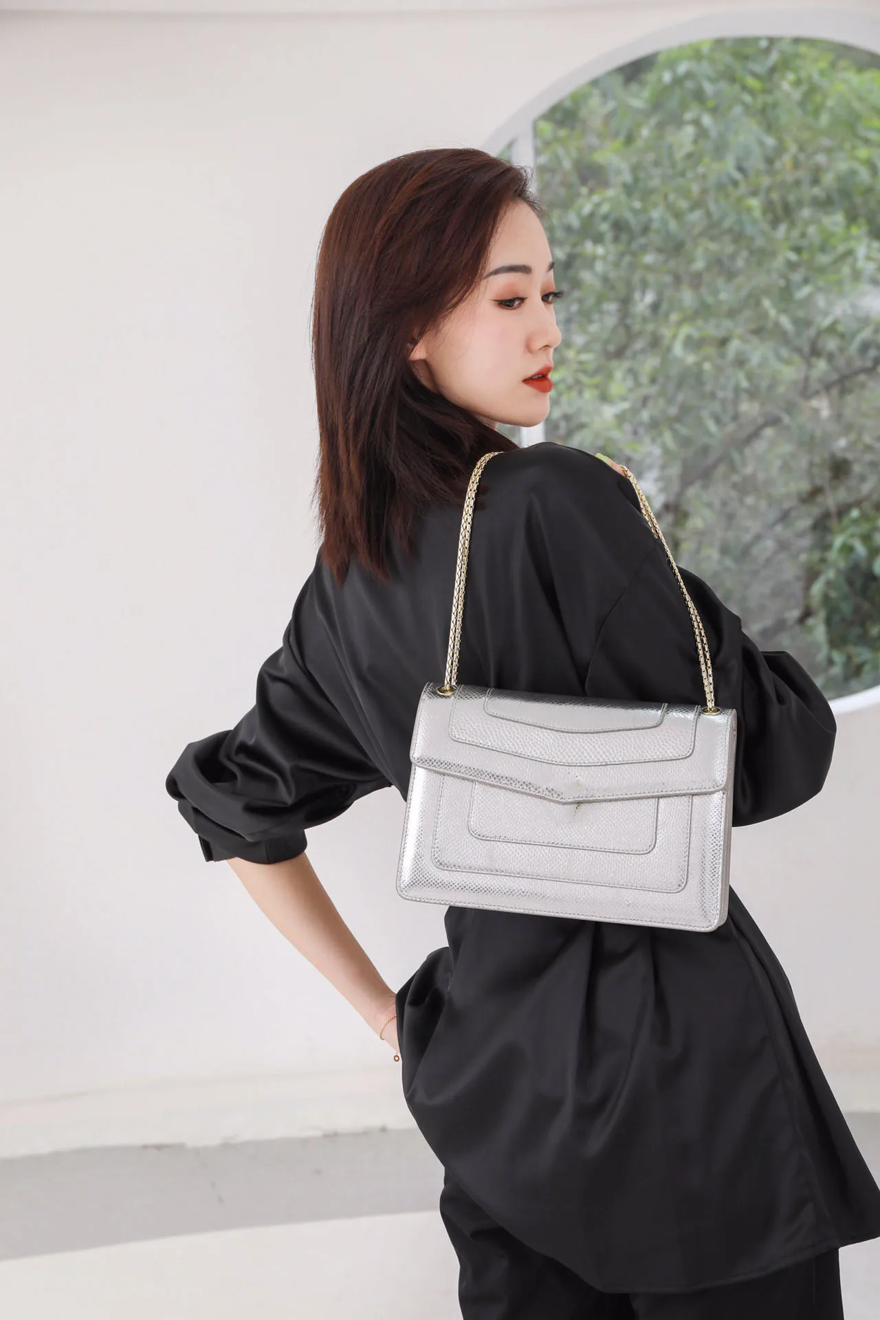 2021 Classic The New Style Fashion And Beautiful Genuine Cow Leather Women Chain One Shoulder Crossbody Bag 27cm
2021 Classic The New Style Fashion And Beautiful Genuine Cow Leather Women Chain One Shoulder Crossbody Bag 27cm