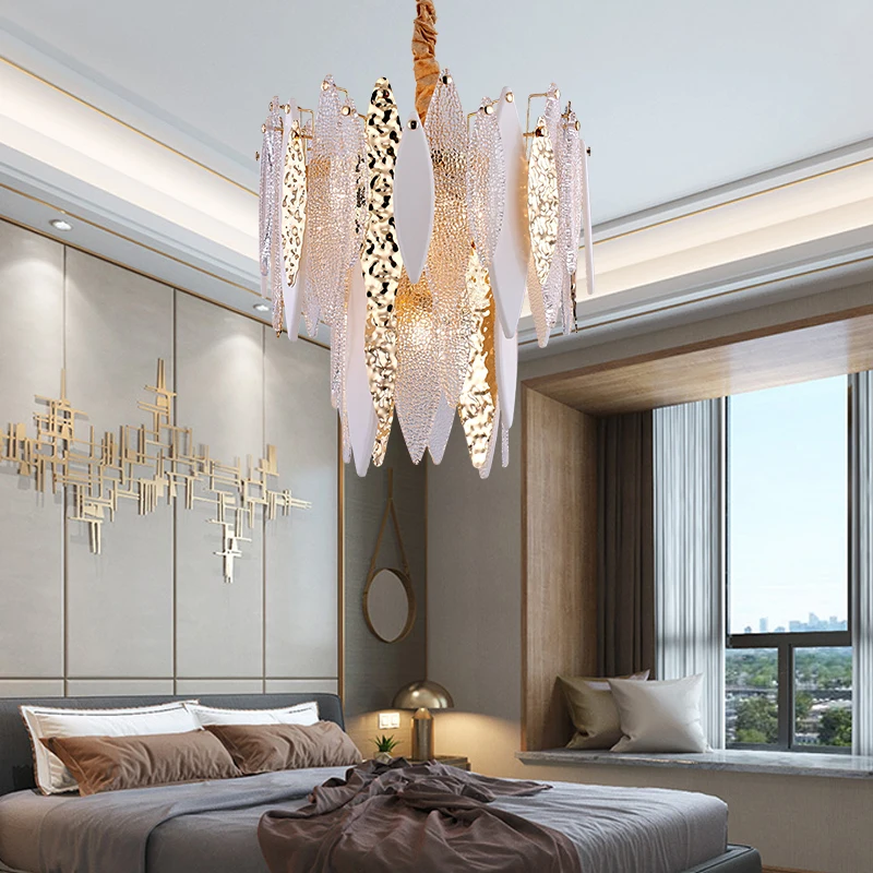 Light luxury chandelier after modern glass chandelier atmosphere villa dining room bedroom net red chandelier designer living
Light luxury chandelier after modern glass chandelier atmosphere villa dining room bedroom net red chandelier designer living