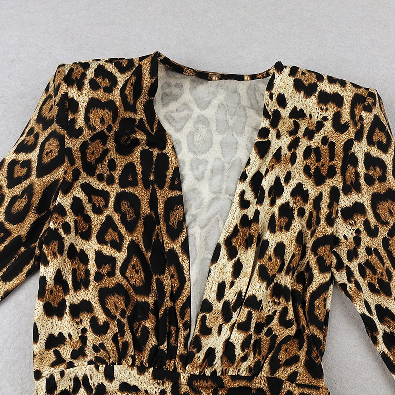 2020 New Women Leopard V-Neck long sleeve Vestido Celebrity Evening Party Bodycon Bandage Dresses wholesale
2020 New Women Leopard V-Neck long sleeve Vestido Celebrity Evening Party Bodycon Bandage Dresses wholesale