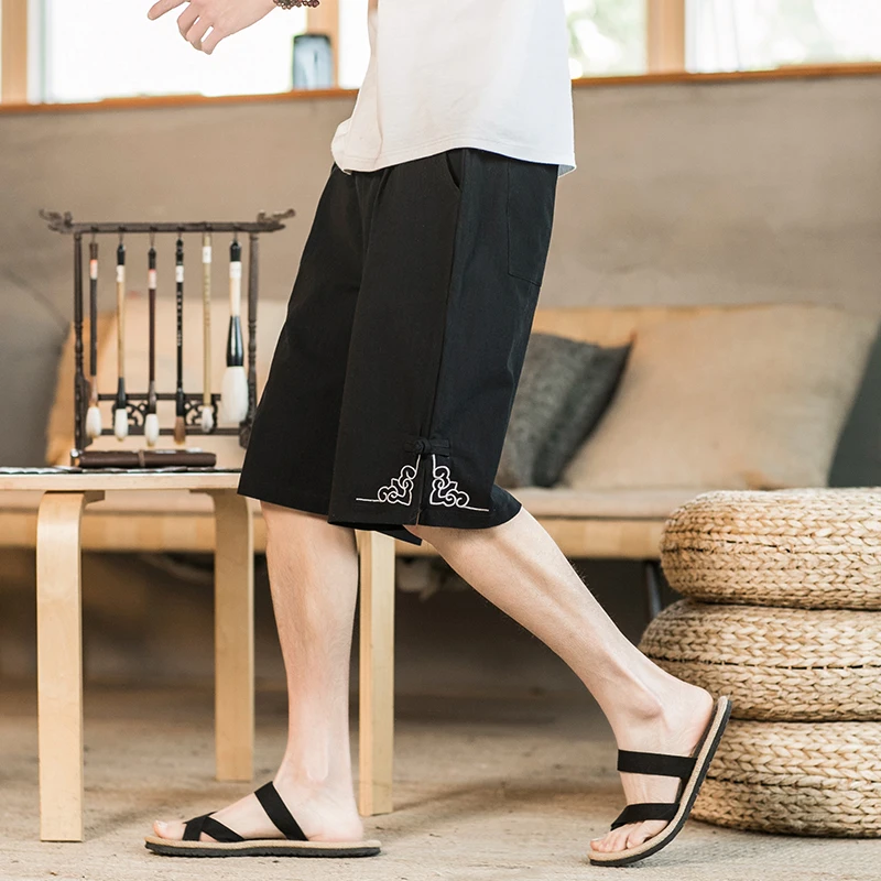 Summer new men's cotton lining with cloud embroidery Men's jogging pants Harajuku loose fashion high quality shorts Fall men's
Summer new men's cotton lining with cloud embroidery Men's jogging pants Harajuku loose fashion high quality shorts Fall men's
