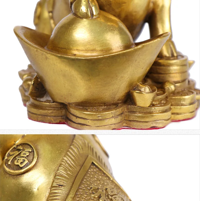 MOZART Bronze Copper Money Yuanbao Pig Ornaments 12 Zodiac Pig Home Crafts 
MOZART Bronze Copper Money Yuanbao Pig Ornaments 12 Zodiac Pig Home Crafts