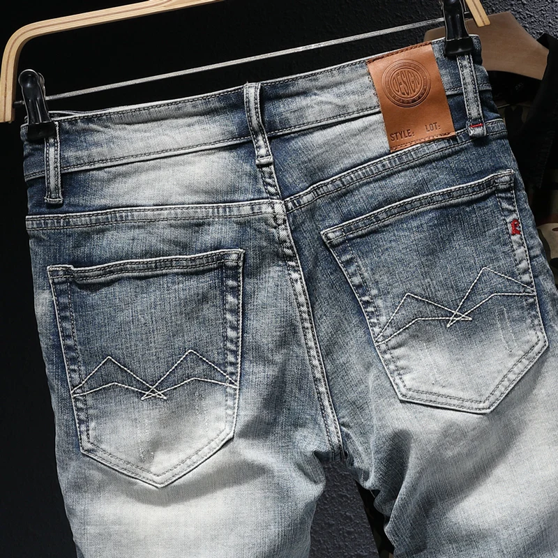 Italian Style Fashion Men Jeans Retro Light Blue Elastic Cotton Slim Fit Ripped Denim Pants Homme Vintage Designer Long Trousers
Italian Style Fashion Men Jeans Retro Light Blue Elastic Cotton Slim Fit Ripped Denim Pants Homme Vintage Designer Long Trousers