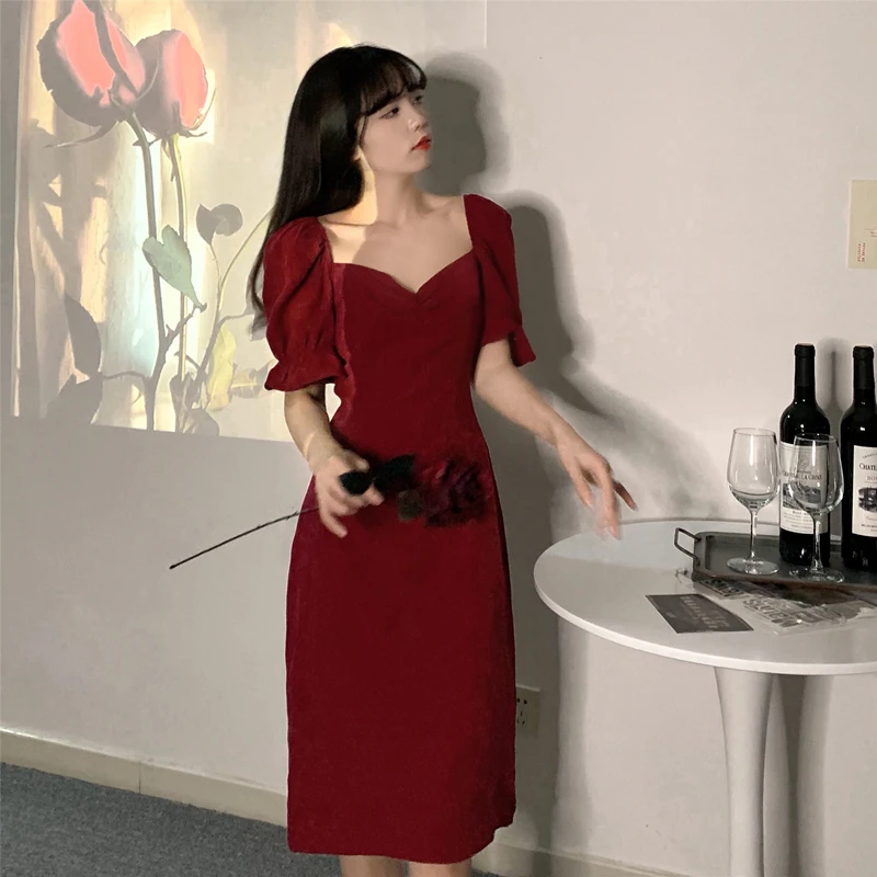 Large Size Summer Women's Clothing 2021red New Style Retro Mid-Length Dress Fat Girl Square Collar Slimming Elegant Dress 
Large Size Summer Women's Clothing 2021red New Style Retro Mid-Length Dress Fat Girl Square Collar Slimming Elegant Dress