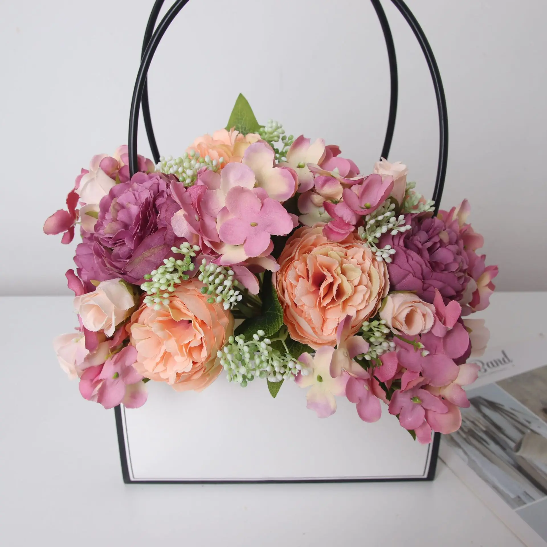 Foreign trade simulation peony bouquet 7 Persian rose hydrangea European style wedding fake flower living room decoration
Foreign trade simulation peony bouquet 7 Persian rose hydrangea European style wedding fake flower living room decoration