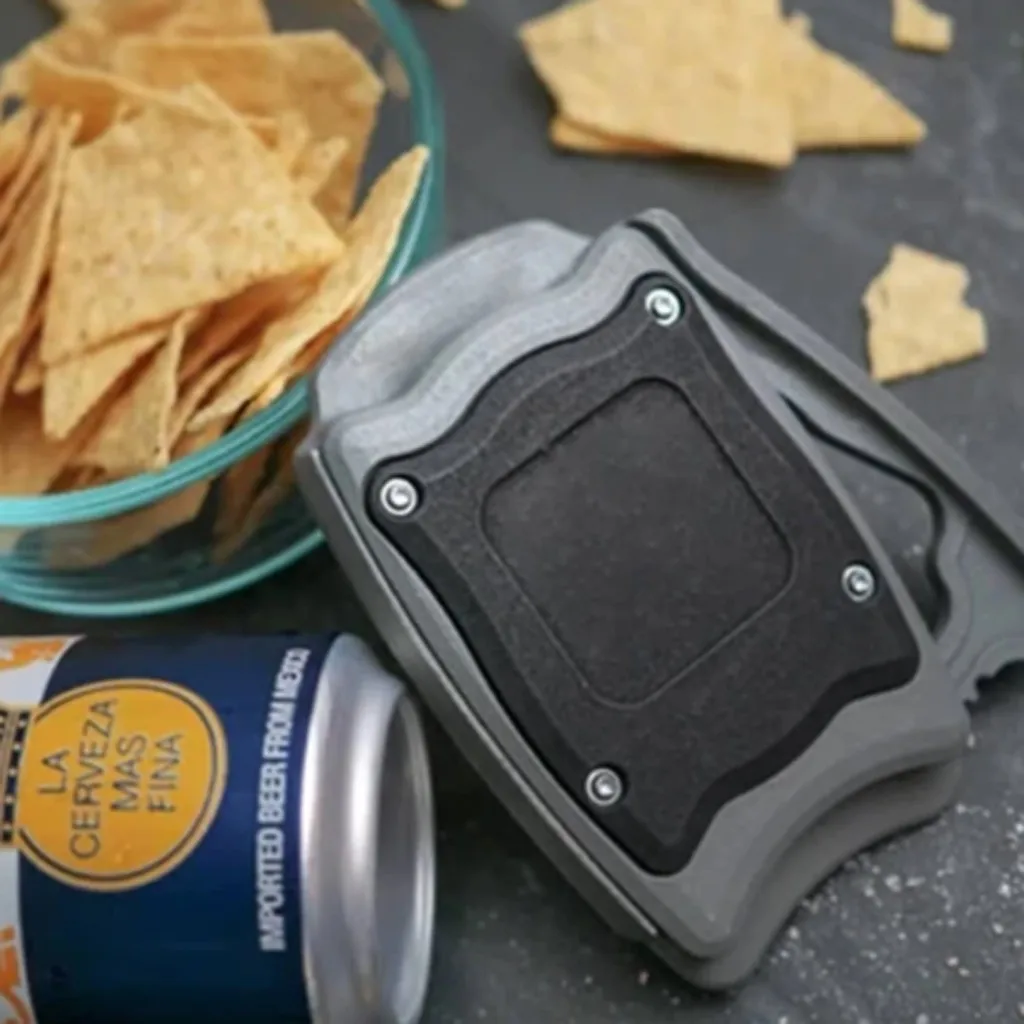 2020 New Go Swing Can Opener Kitchen Multifunction Wine Beer Drink Bottle Opener Topless Can Opener Kitchen Bar Accessories A40
2020 New Go Swing Can Opener Kitchen Multifunction Wine Beer Drink Bottle Opener Topless Can Opener Kitchen Bar Accessories A40