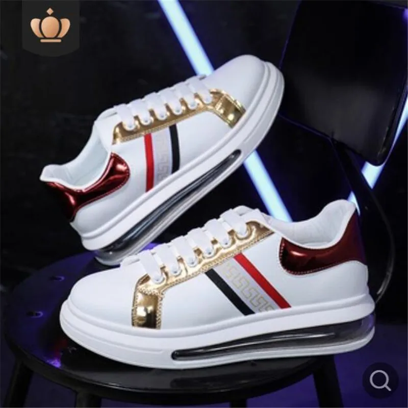 New spring and autumn couple shoes running sports trend shoes casual shoes comfortable shoes for men and women 35-44
New spring and autumn couple shoes running sports trend shoes casual shoes comfortable shoes for men and women 35-44