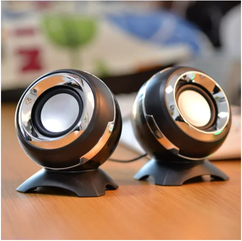 DRM Wired Mini Computer Speakers Bass Horns for Laptop Desktop Phone 6W Powerful Speaker USB AUX Audio Multimedia Loudspeaker
DRM Wired Mini Computer Speakers Bass Horns for Laptop Desktop Phone 6W Powerful Speaker USB AUX Audio Multimedia Loudspeaker