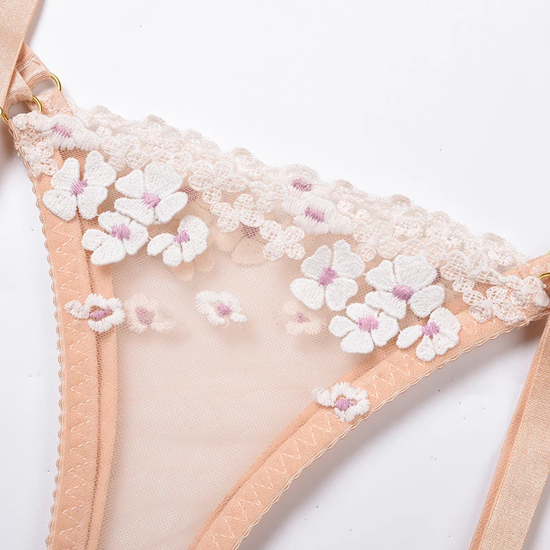 Ellolace Applique Women's Underwear Lingerie Set Sexy Underwear Set Bra with Bones 3 Piece Set Transparent Exotic Lingerie Sexy
Ellolace Applique Women's Underwear Lingerie Set Sexy Underwear Set Bra with Bones 3 Piece Set Transparent Exotic Lingerie Sexy