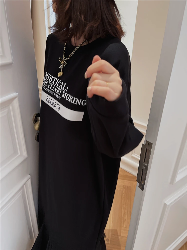 2022 New Winter Clothes Are Thin, Plush And Thickened. Long Letters,Large Size, Fat MM Fashionable Skirt, Waist Covering Dress
2022 New Winter Clothes Are Thin, Plush And Thickened. Long Letters,Large Size, Fat MM Fashionable Skirt, Waist Covering Dress