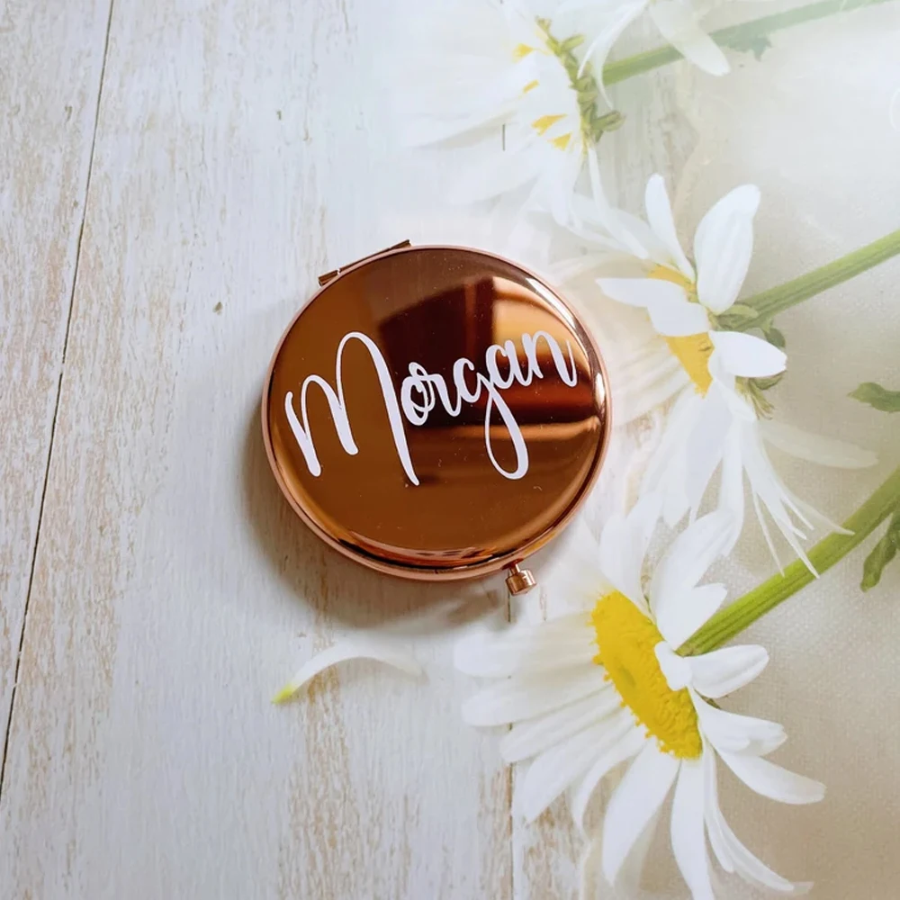 Индивидуальное компактное зеркало для макияжа для подружки невесты, свадебный подарок для гостей, индивидуальное имя, монограмма, карманно... 
Индивидуальное компактное зеркало для макияжа для подружки невесты, свадебный подарок для гостей, индивидуальное имя, монограмма, карманно...