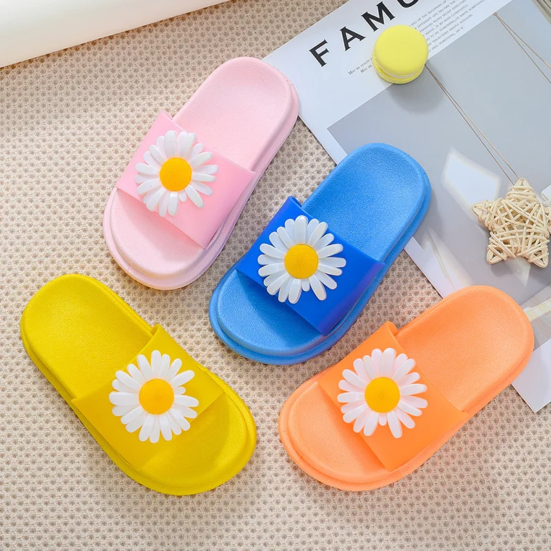 Slippers Girls Chrysanthemum Wing Cute Toddler Flip Flop Summer Indoor Slippers Beach Solid Children Shoes Pretty Flat Heels New
Slippers Girls Chrysanthemum Wing Cute Toddler Flip Flop Summer Indoor Slippers Beach Solid Children Shoes Pretty Flat Heels New
