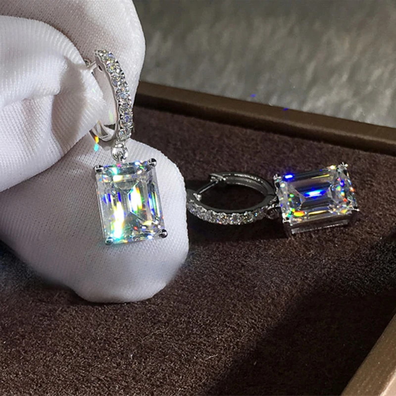 Huitan Square Princess Cut Zircon Stone Drop Earring for Women Simple Design Elegant Lady Accessories Wedding Band Jewelry Hot
Huitan Square Princess Cut Zircon Stone Drop Earring for Women Simple Design Elegant Lady Accessories Wedding Band Jewelry Hot