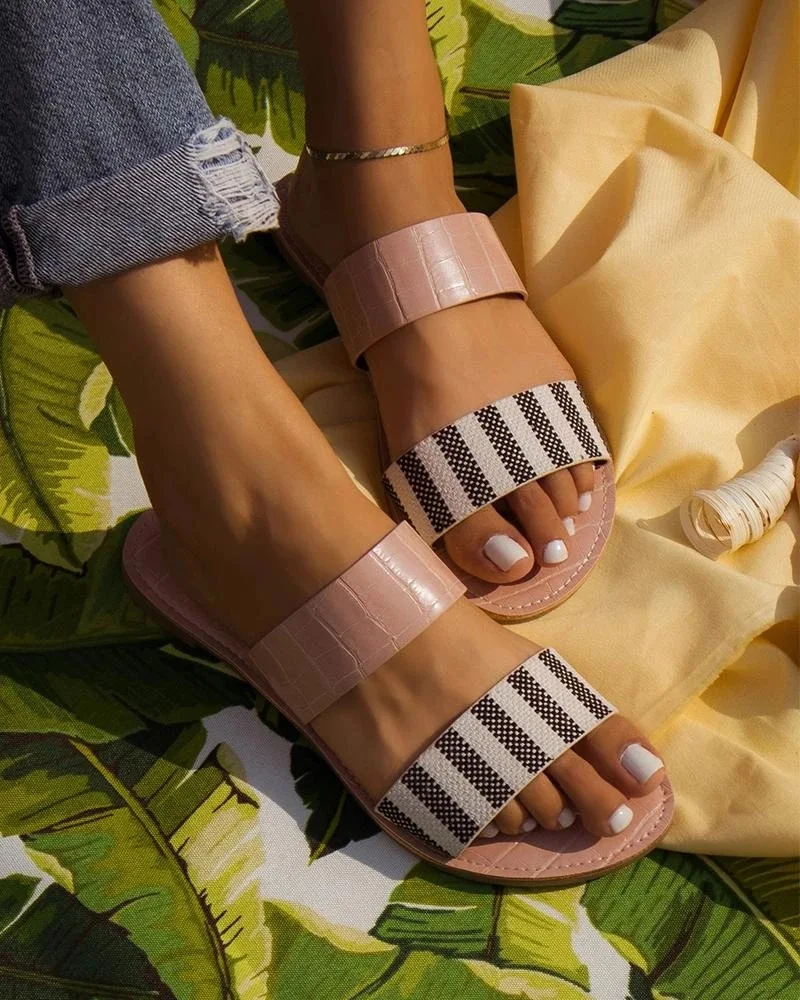 Large size 40-43 summer new style flat bottom one line sandals snake pattern women's shoes