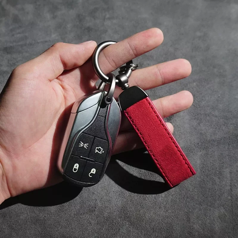 M Tricolor Sport Logo for Audi S Line for BMW M for Volkswagen R Mercedes AMG Suede Car Keychain Pendant Key Rings
M Tricolor Sport Logo for Audi S Line for BMW M for Volkswagen R Mercedes AMG Suede Car Keychain Pendant Key Rings