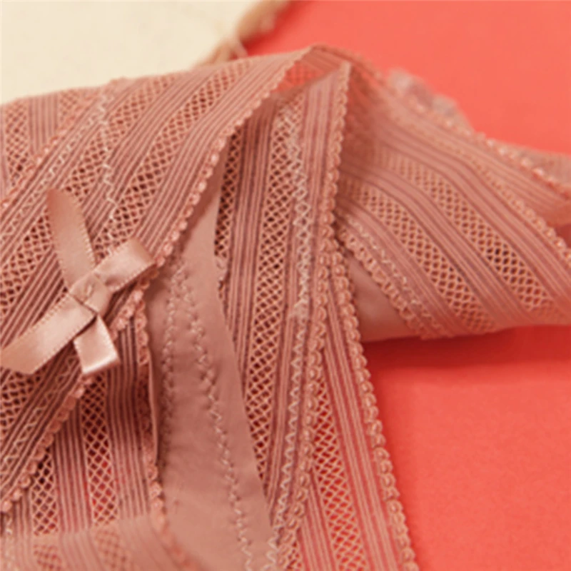 Lace Mesh Panties Women's Low-waist Underpants Transparent Underwear Breathable Ribbon Sexy Intimate Briefs
Lace Mesh Panties Women's Low-waist Underpants Transparent Underwear Breathable Ribbon Sexy Intimate Briefs