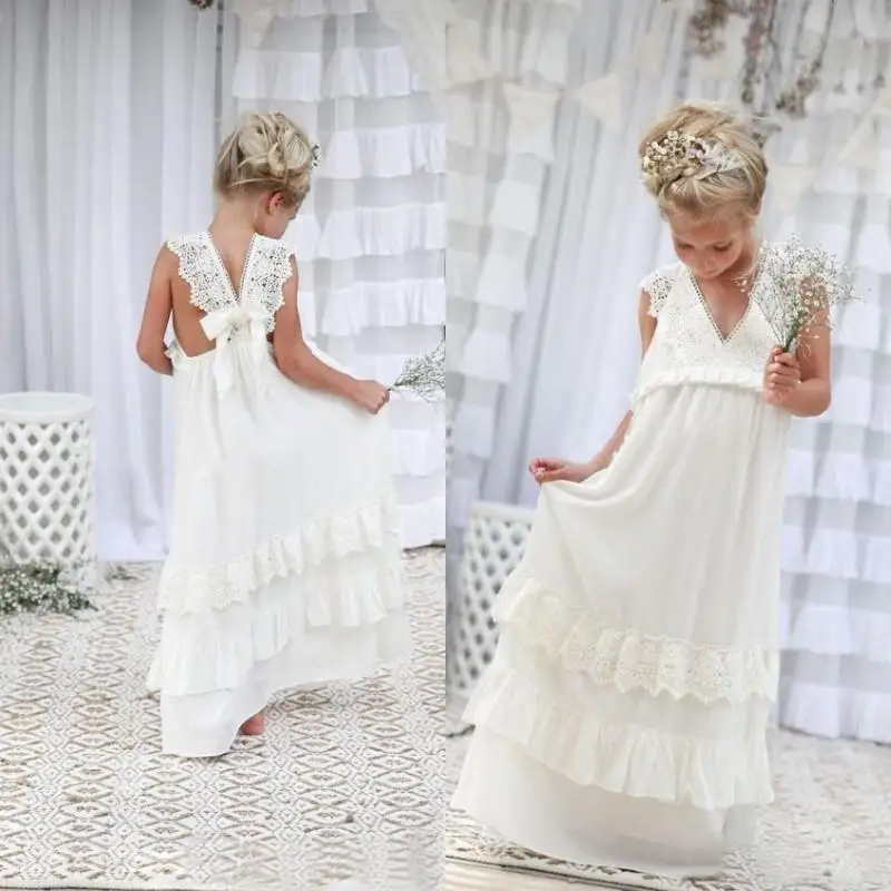 

Ivory Lace Boho Flower Girls Dresses for Wedding A Line Floor Length V Neck Holy Formal First Communion Dress for Toddlers