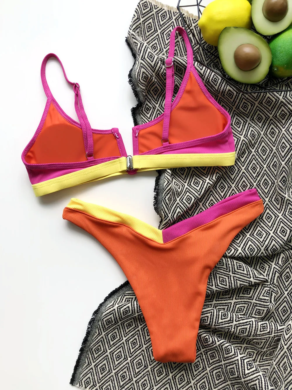 Sexy V Neck Bikinis Women Swimsuit Red Swimwear Push Up Bikini Set High Waist Biquini 2021 Bathing Suits Brazilian Beachwear
Sexy V Neck Bikinis Women Swimsuit Red Swimwear Push Up Bikini Set High Waist Biquini 2021 Bathing Suits Brazilian Beachwear