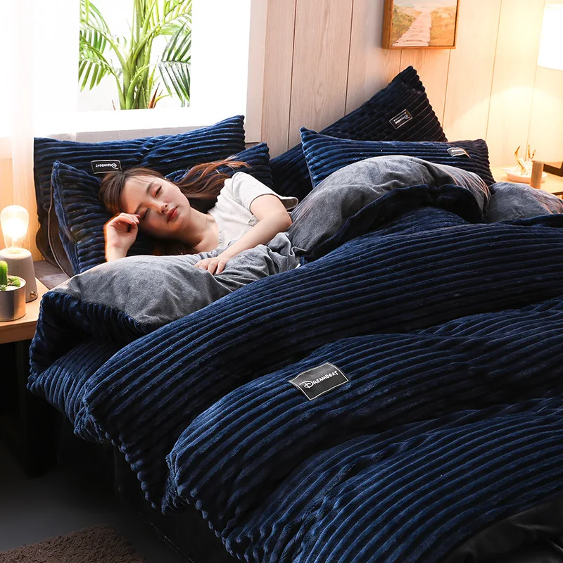 2020 New magic Fleece lemon yellow bedding set 3 or 4pcs/set stripe duvet cover flat sheet pillowcase AB side warm bed linen set
2020 New magic Fleece lemon yellow bedding set 3 or 4pcs/set stripe duvet cover flat sheet pillowcase AB side warm bed linen set