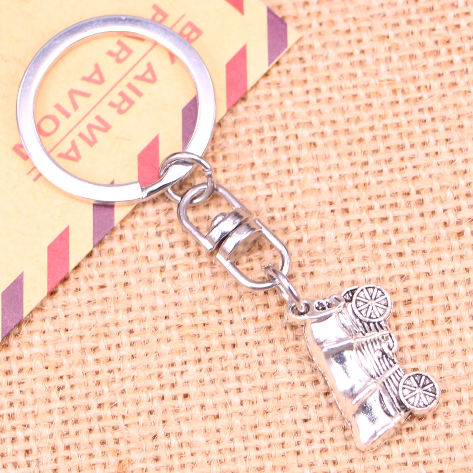 New Fashion Keychain 14x23mm covered wagon conestoga Pendants DIY Men Jewelry Car Key Chain Ring Holder Souvenir For Gift
New Fashion Keychain 14x23mm covered wagon conestoga Pendants DIY Men Jewelry Car Key Chain Ring Holder Souvenir For Gift