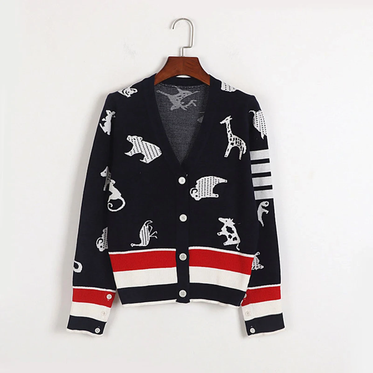 TB Fashion Brand Animal Jacquard Sweaters Women Slim Fit V-Neck Striped Cardigans Clothing Striped Cotton Casual England Style
TB Fashion Brand Animal Jacquard Sweaters Women Slim Fit V-Neck Striped Cardigans Clothing Striped Cotton Casual England Style
