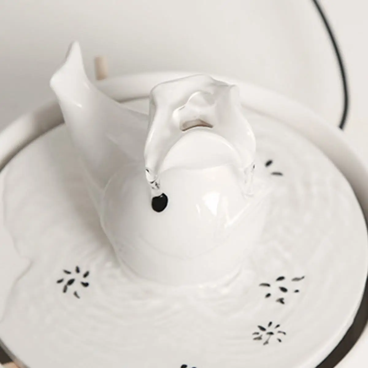 Electric Automatic Cat Water Fountain Pet Drinking Dispenser Ceramic Dog Drinking Fountain Dog Cat Feeder Drinking Bowl Filter
Electric Automatic Cat Water Fountain Pet Drinking Dispenser Ceramic Dog Drinking Fountain Dog Cat Feeder Drinking Bowl Filter