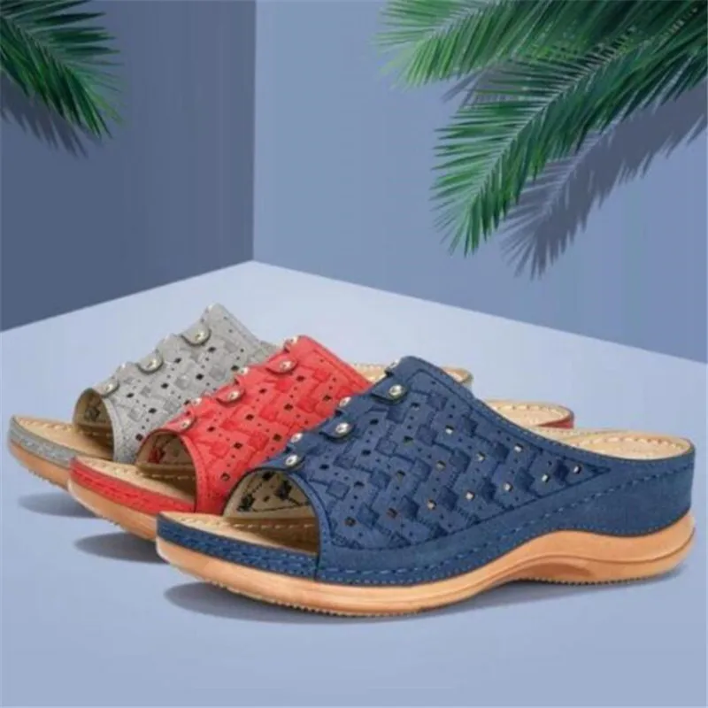 New summer sandals slippers female cape with thick bottom women slippers plus size casual women sandals wedges shoes for women
New summer sandals slippers female cape with thick bottom women slippers plus size casual women sandals wedges shoes for women