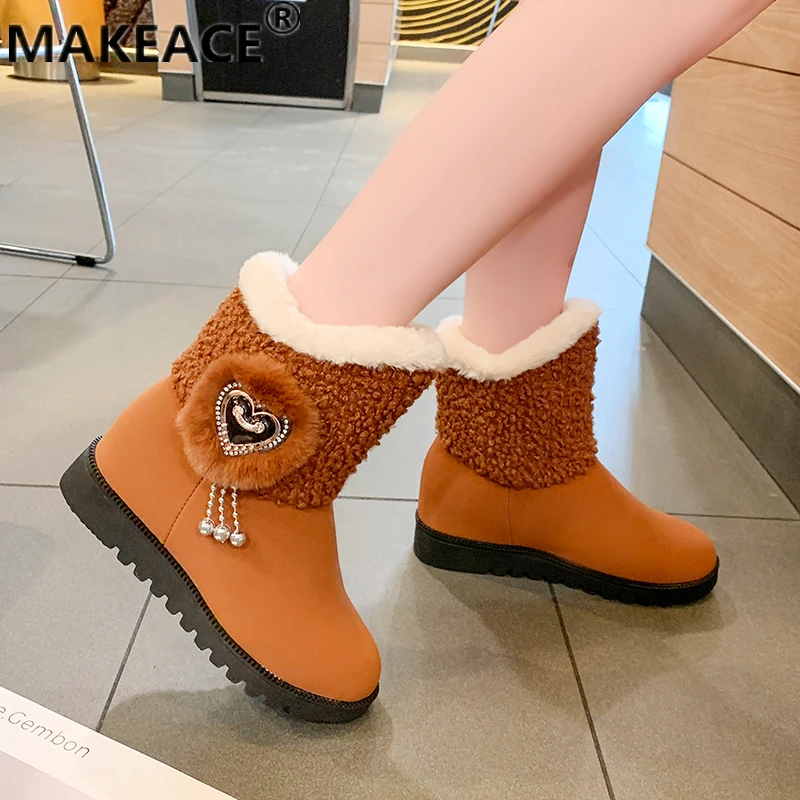 Winter Warm Boots Women Soft Soles Non-slip Outdoor Snow Boots Heart-shaped Fringe Short Boots for Girls Suede Platform Boots
Winter Warm Boots Women Soft Soles Non-slip Outdoor Snow Boots Heart-shaped Fringe Short Boots for Girls Suede Platform Boots