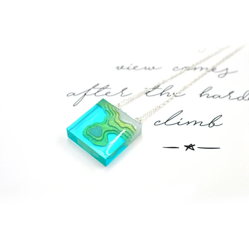 W0YA 1 Set Sea Island Jewelry Resin Mold with Handmade Claw Nails Open Rings Rope Accessories Necklace Pendant Silicone Mold
W0YA 1 Set Sea Island Jewelry Resin Mold with Handmade Claw Nails Open Rings Rope Accessories Necklace Pendant Silicone Mold