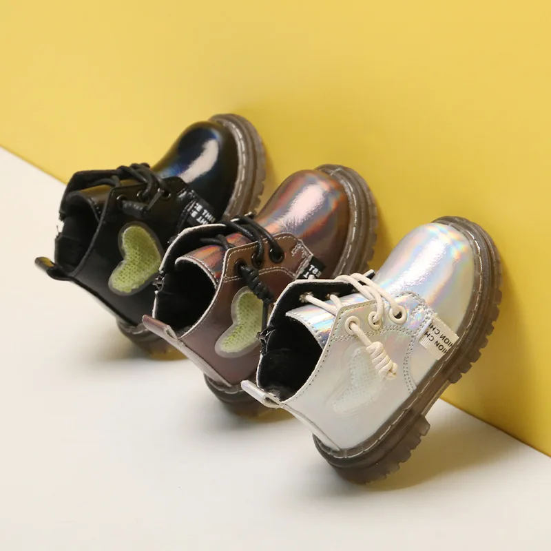 Fashion Bling Winter New Baby Boys Girls Martin Boots Solid Color Toddler Boots for 1-3 Years Old Children Shoes
Fashion Bling Winter New Baby Boys Girls Martin Boots Solid Color Toddler Boots for 1-3 Years Old Children Shoes